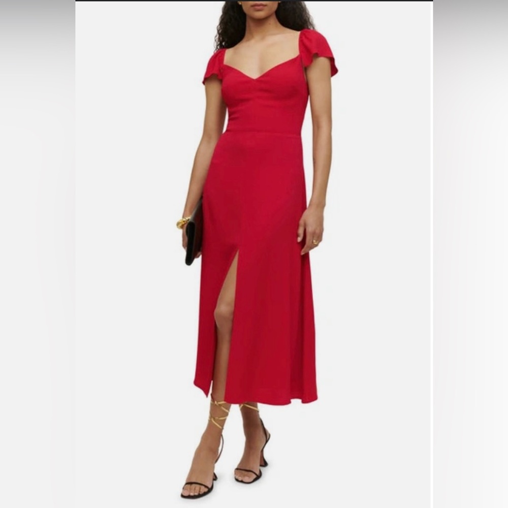 Reformation Baxley Dress in Cherry size 12